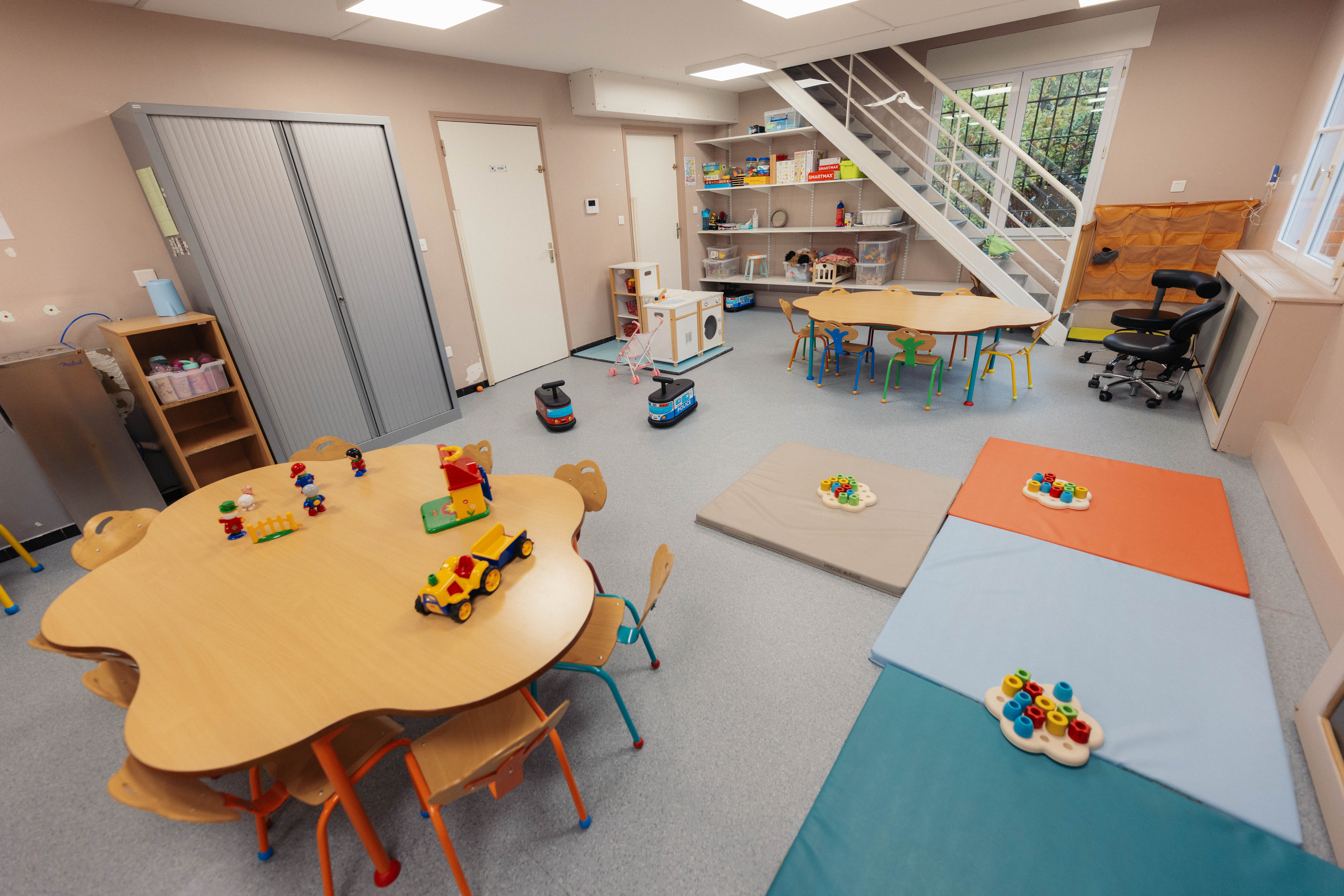 Salle d'activité et de psychomotricité du petit jardin